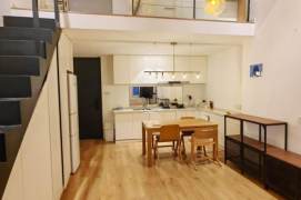 High-Ceiling 1BR Lane House in Old Xuhui (L1/L9/L10/L11)