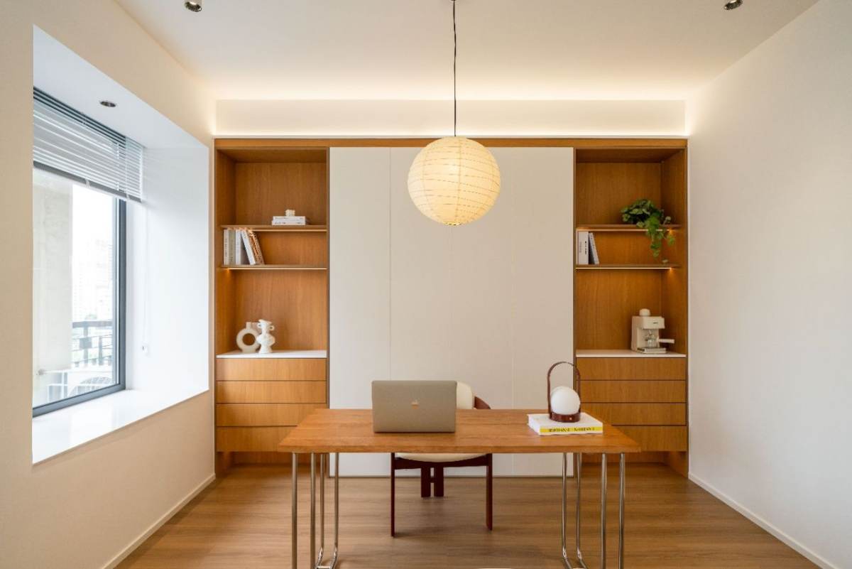 Housing image — Room