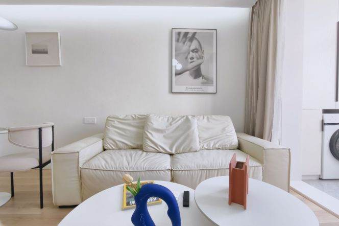 Modern 1BR Apartment near Zhongshan Park (L2/L3/L4)