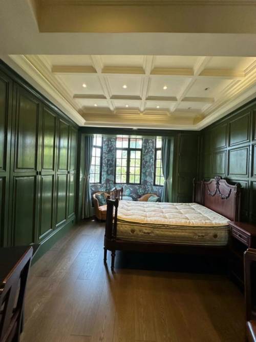 Housing image — Bedroom