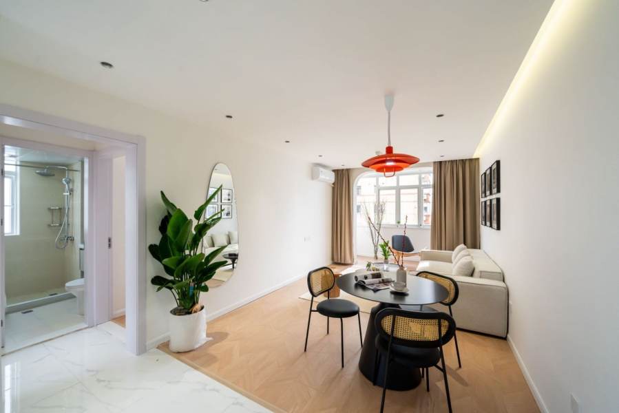 Housing image — Living Room
