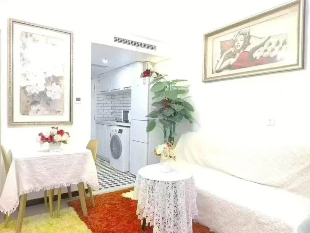 Housing image — Living Room