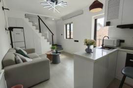 1BR Lane House near Nanjing Xi Lu (L2/L12/L13)