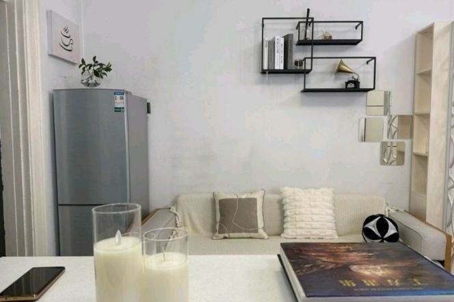 1BR Lane House in Jing'an (L7)