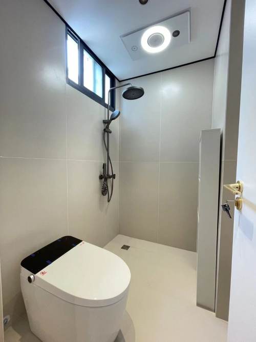 Housing image — Bathroom