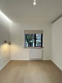 Housing image — Bedroom