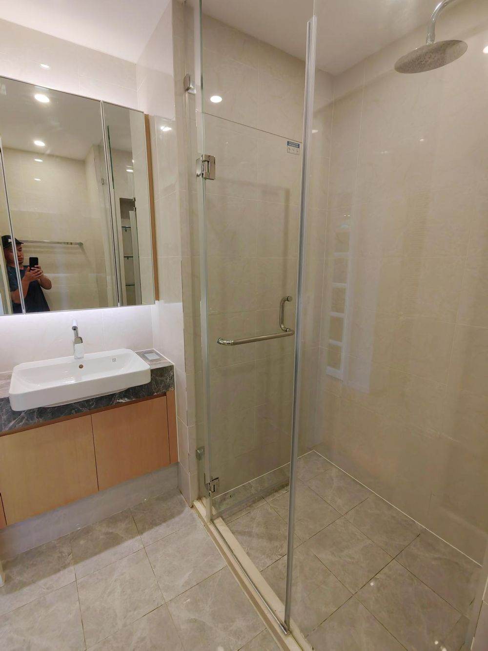 Housing image — Bathroom