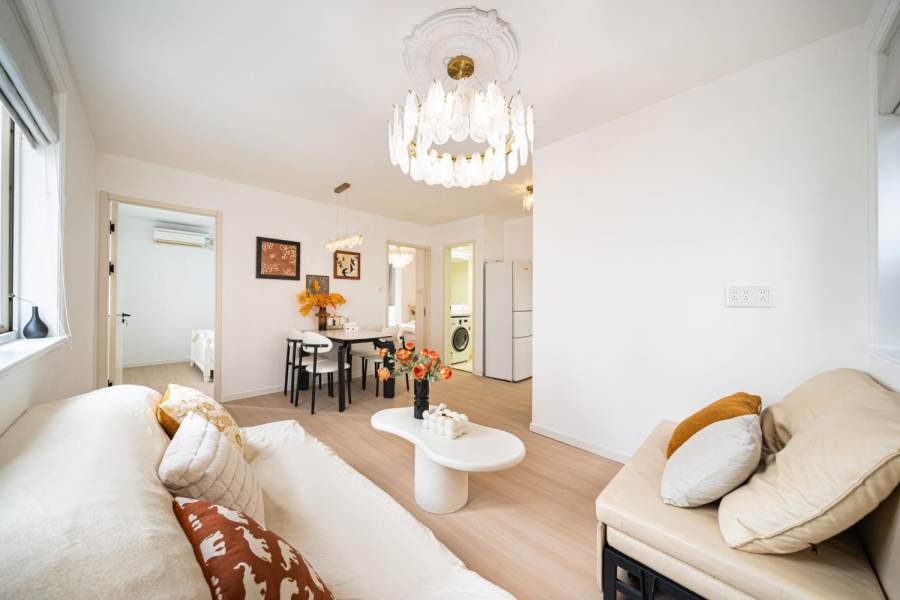 Housing image — Living Room
