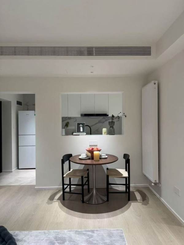Housing image — Dining Area