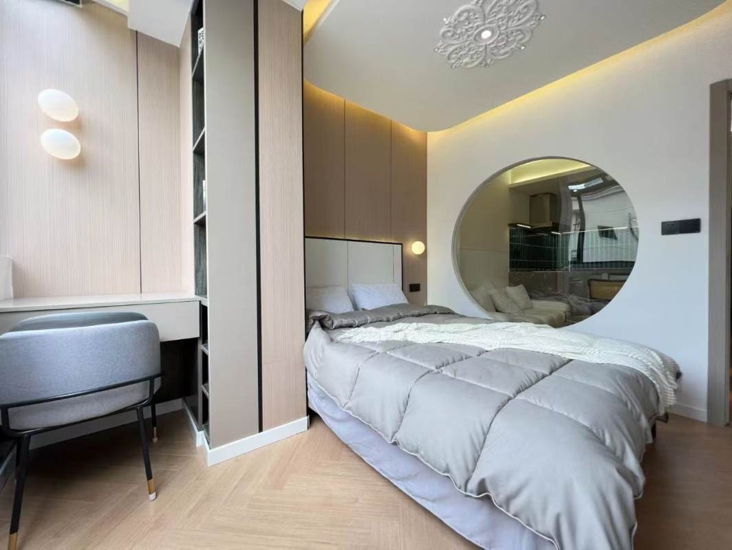 Housing image — Bedroom