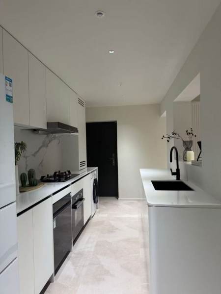 Housing image — Kitchen