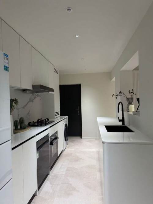 Housing image — Kitchen
