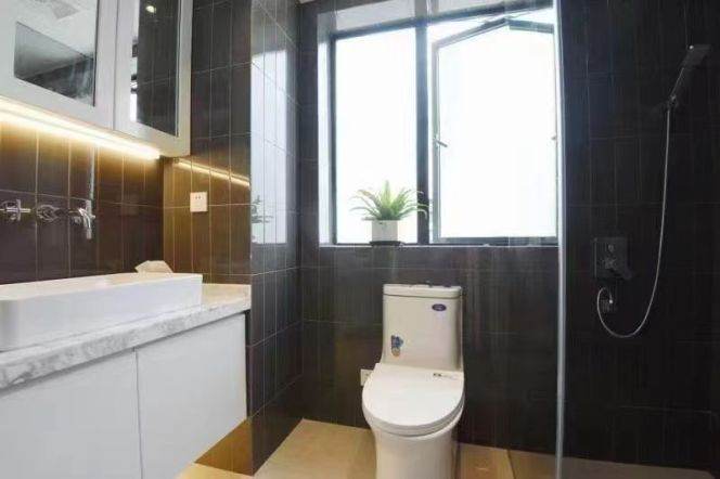 Spacious 2BR Apartment near Zhongshan Park (L2/L3/L4)