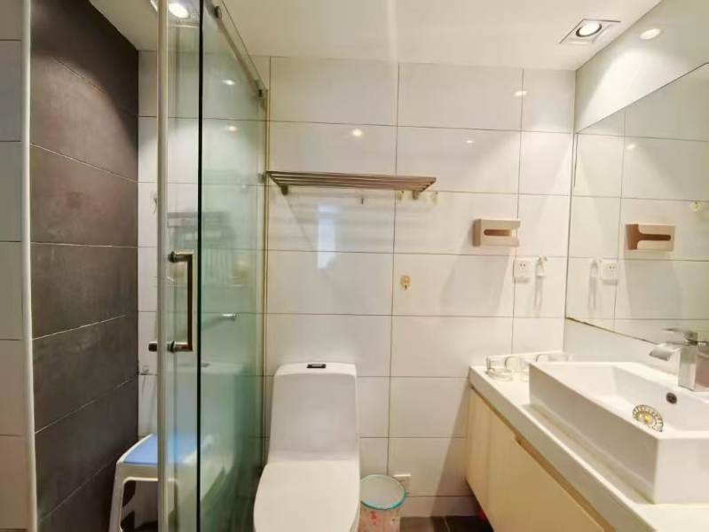 Housing image — Bathroom