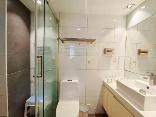 Housing image — Bathroom