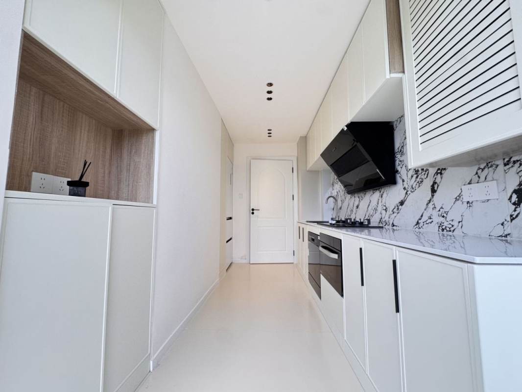 Housing image — Kitchen
