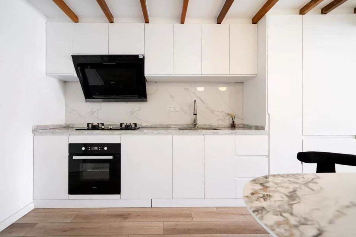 Housing image — Kitchen