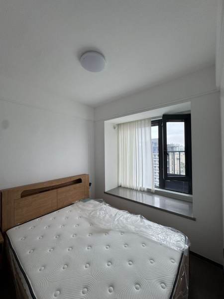 Housing image — Bedroom