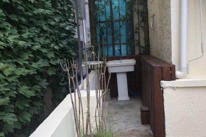 1BR Lane House in Old Xuhui with Terrace (L1/L7/L9/L10)