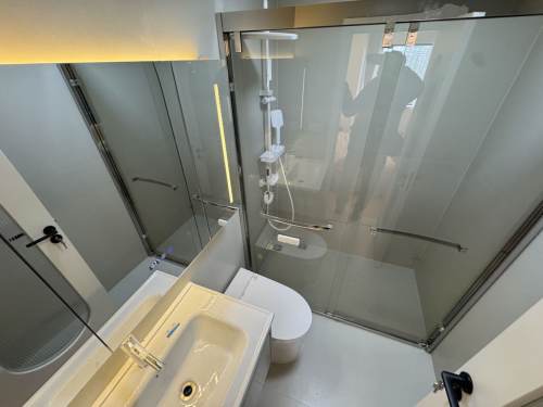 Housing image — Bathroom