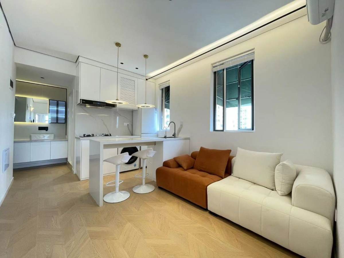 Housing image — Living Room