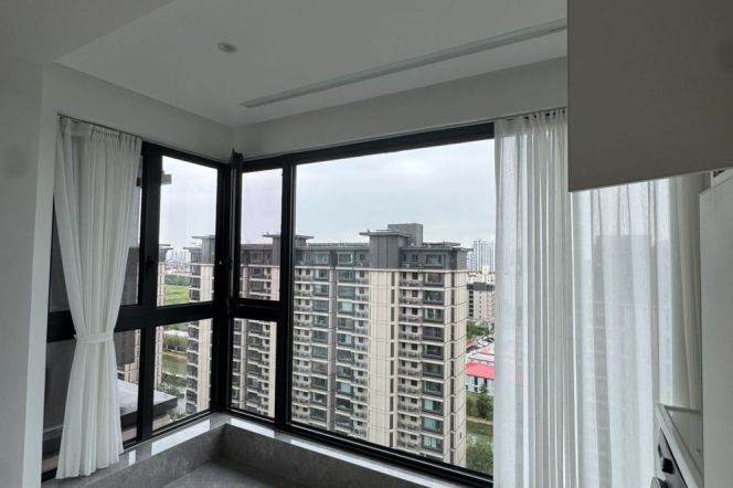 Modern Bright 3BR Apartment near Donglan Rd Metro (L12)