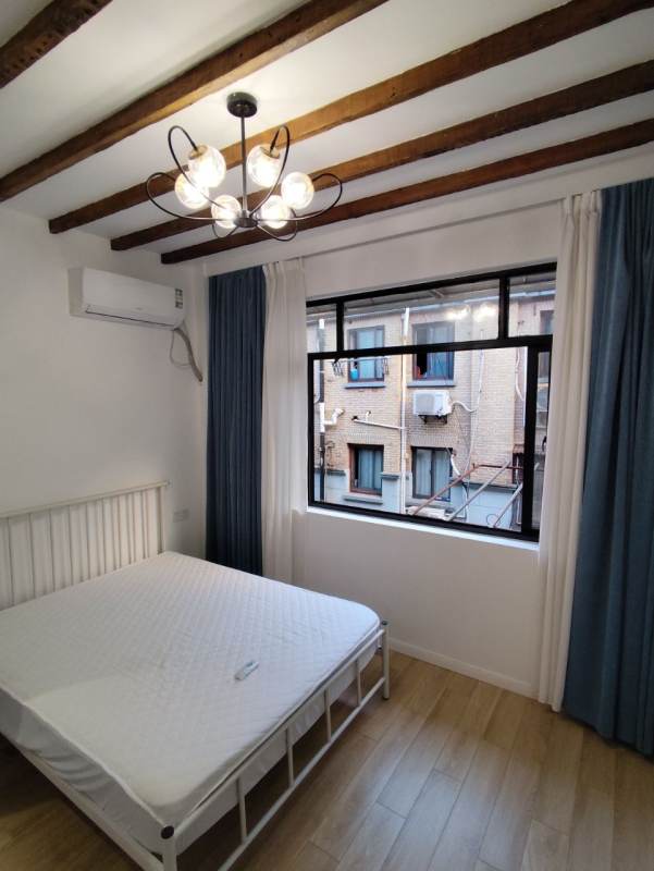 Housing image — Bedroom