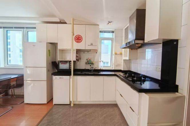 Bright Modern 2BR Apartment near Zhongshan Park (L2/L3/L4)