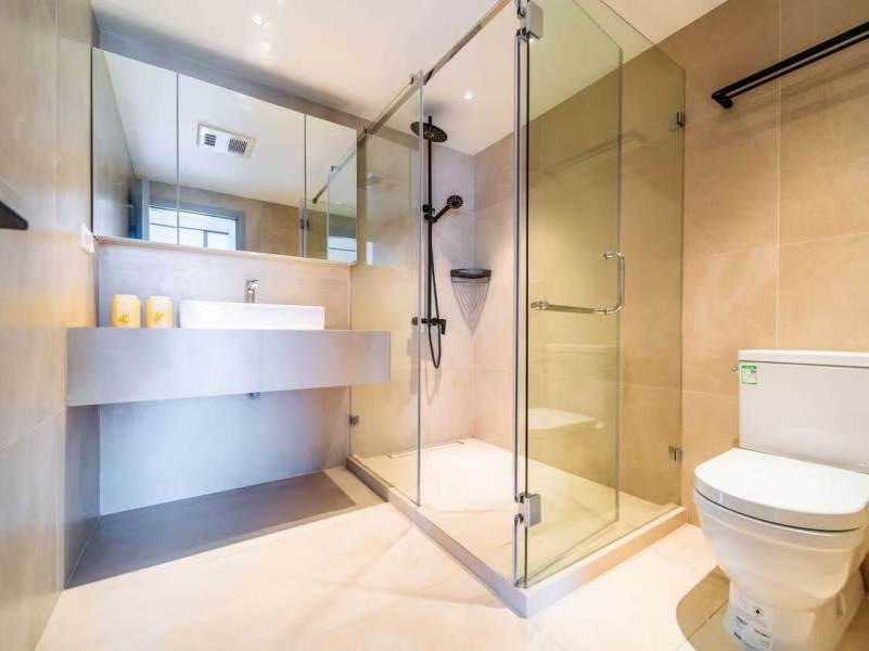 Housing image — Bathroom