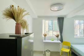 1BR Heritage Apartment near North Sichuan Rd Metro (L10)