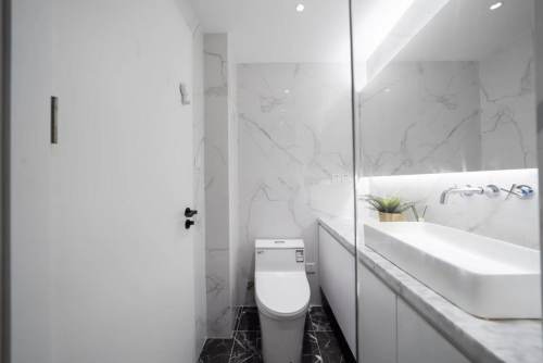 Housing image — Bathroom