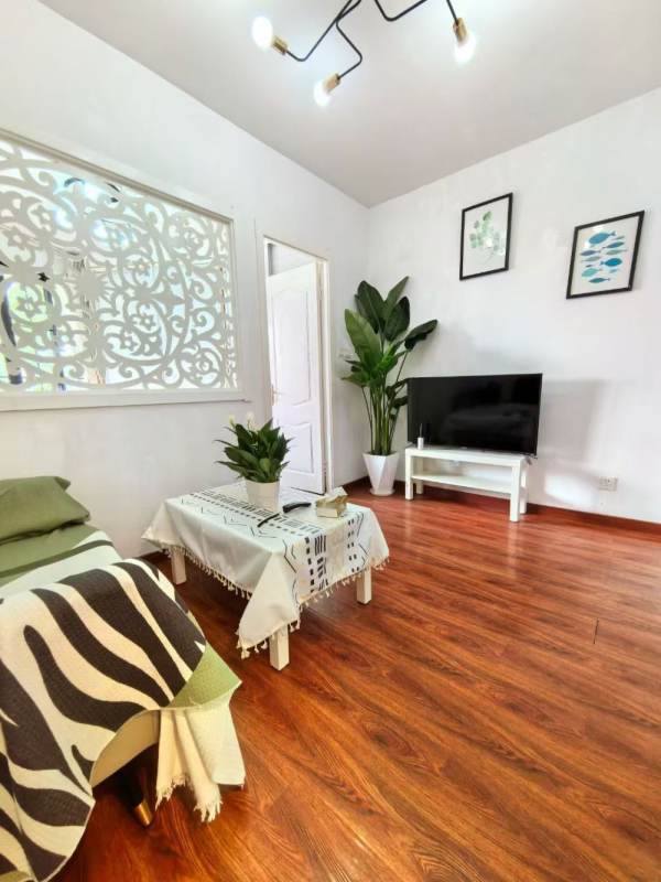 Housing image — Living Room