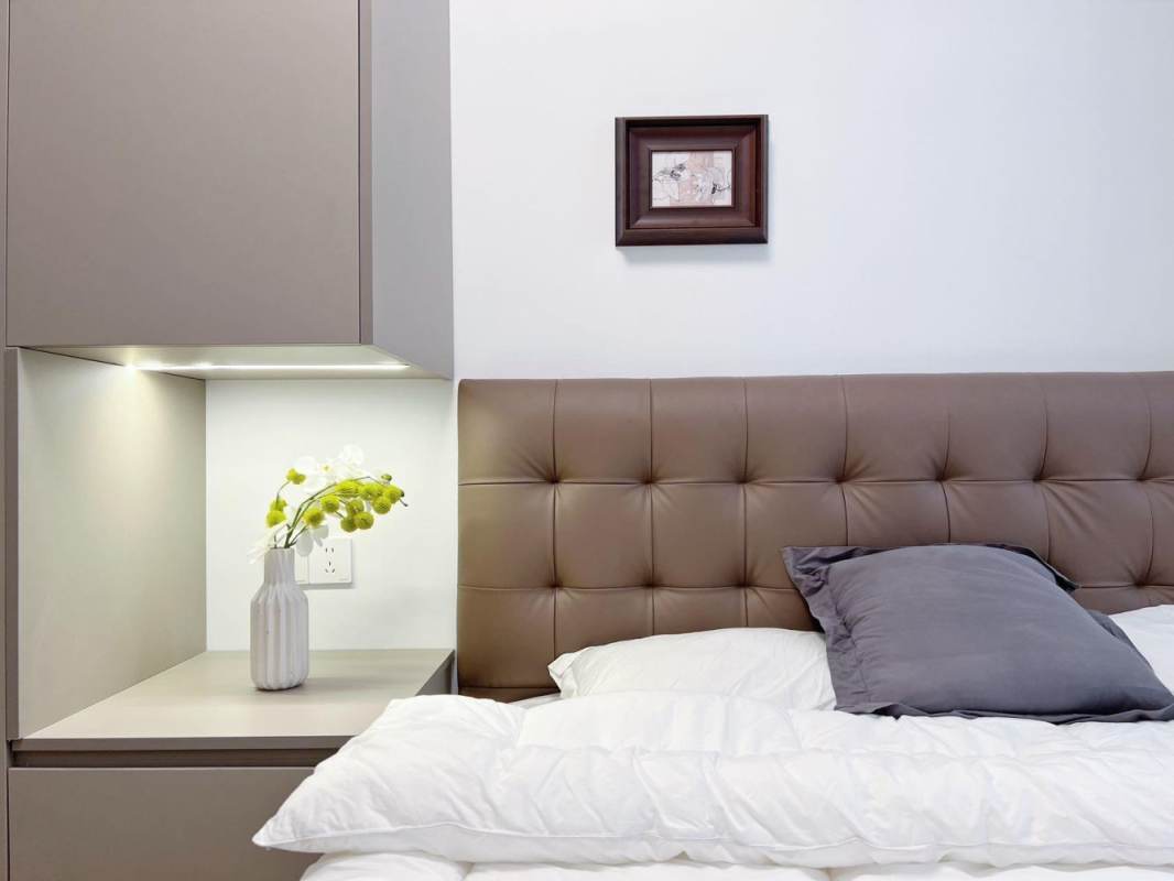 Housing image — Room