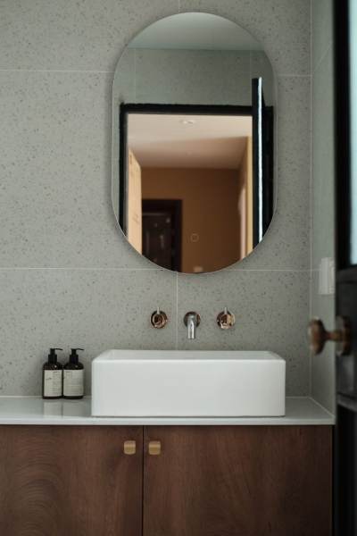 Housing image — Bathroom
