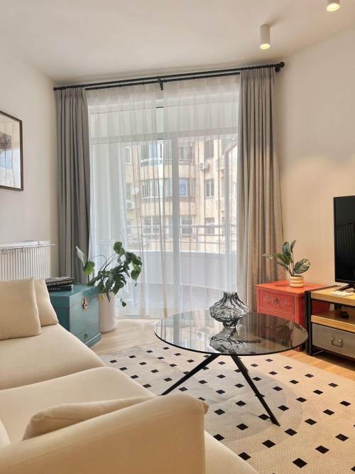 Housing image — Living Room