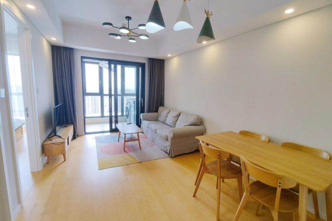 High-Floor 1BR Apartment near Oriental Sports Center Metro (L6/L8/L11)