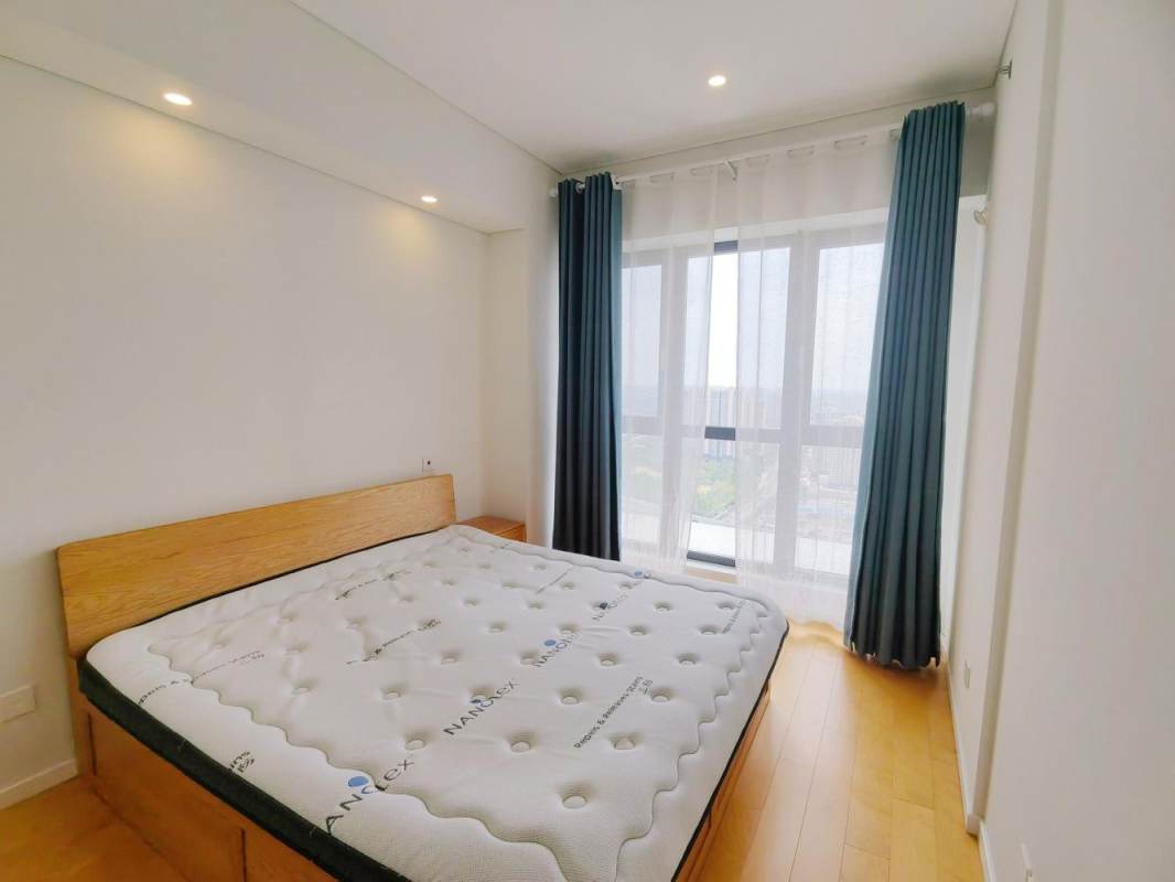 Housing image — room