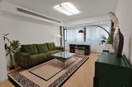 Spacious Modern Bright 2BR Apartment in Gubei (L2/L15)