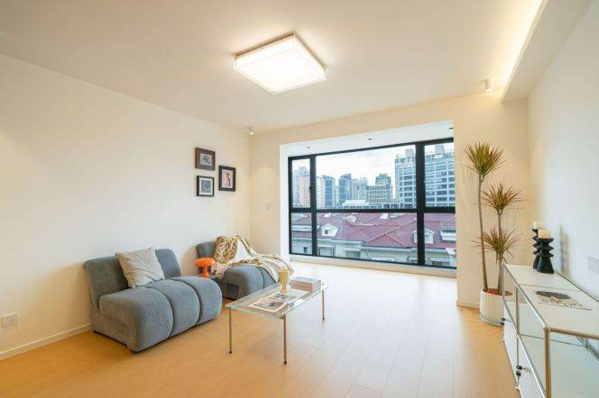 2BR Apartment near Yishan Rd Metro (L3/L4/L9)