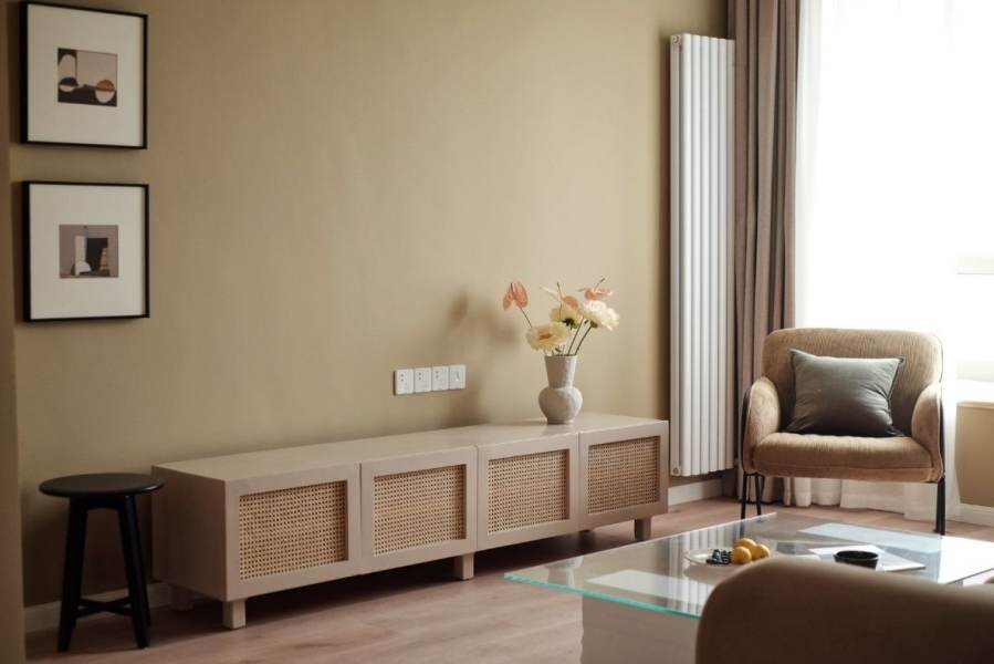 Housing image — Living Room