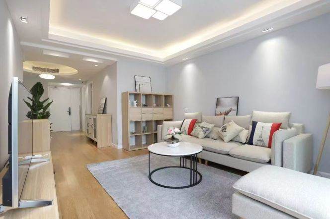 Spacious 2BR Apartment at One Park Avenue
