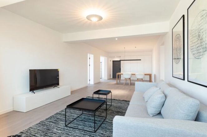 Spacious 3BR Apartment near South Shaanxi Rd Metro