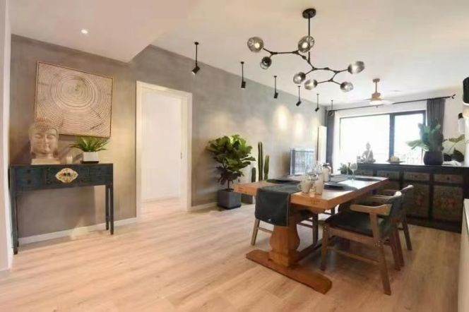 Spacious 2BR Apartment near Zhongshan Park (L2/L3/L4)