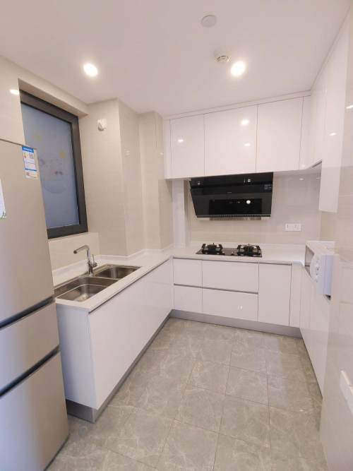Housing image — Kitchen