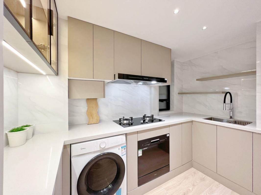 Housing image — Kitchen