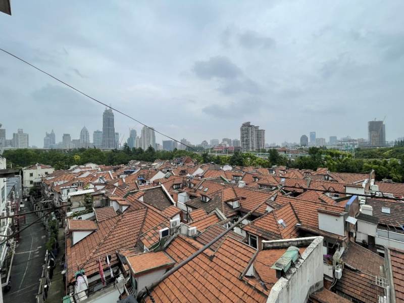 Housing image — View