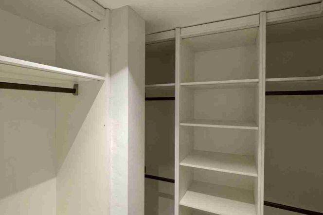Bright 4BR Apartment in Gubei with Green View (L10/L15)