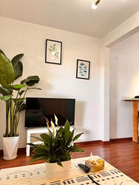 Housing image — Living Room