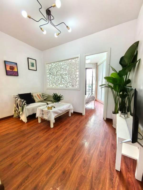 Housing image — Living Room