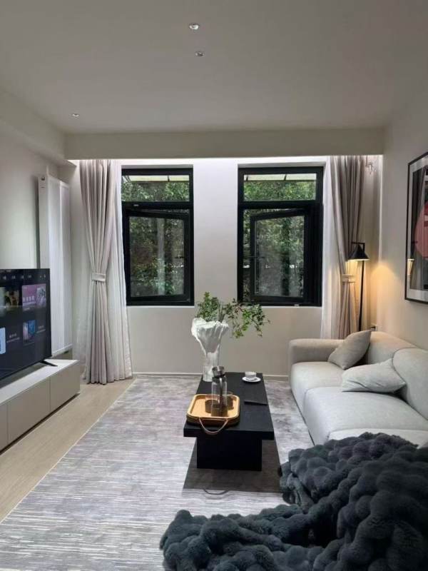 Housing image — Living Room
